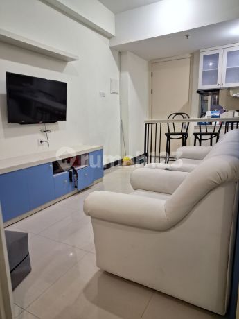 SIAP HUNI APARTEMEN AMOR 2BR FURNISHED BAGUS KOMPLIT LT RENDAH VIEW POOL