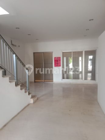 Dijual Rumah Golf Island 8X15 Termurah Se Golf Island!!!