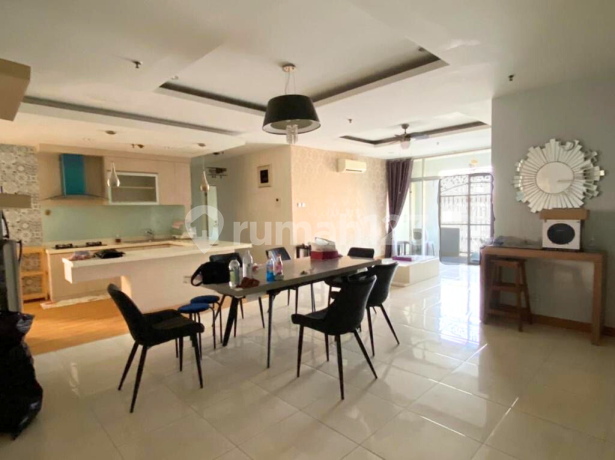 Disewakan, Unit 3+1Br Furnished Siap Huni di Mangga Dua Court, Nego