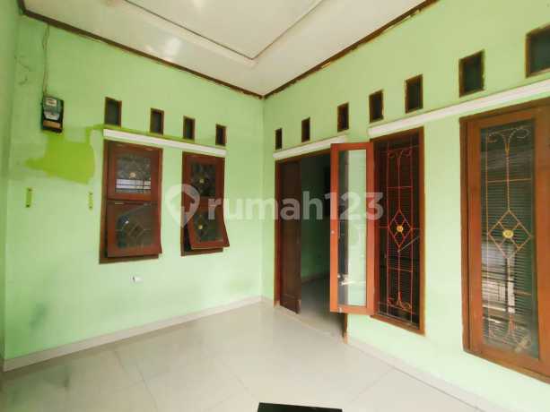Rumah Minimalis Ada 4 Kamar Tidur dan 2 Kamar ******** Perumahan Tatya Asri Jl.alternatif ******** Cluster.lingkungan Nyaman dan ******** Sangat Startegis.legalitas S,Jual Bu Rumah Minimalis Ada 4 Kamar Tidur dan 2 Kamar ******** Perumahan Tatya Asri Jl.alternatif ******** Cluster.lingkungan Nyaman dan ******** Sangat Startegis.legalitas S,Jual Bu