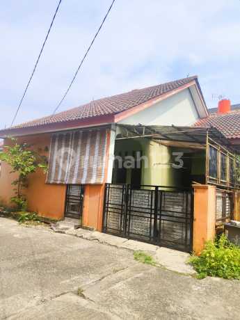 Rumah Minimalis,Di Perumahan Tatya Asri Jl,Alternatip Sentul ,Dekat dengan Akses Toll dan Mall City Cibinong,Lingkungan Asri dan Nyaman,Legalitas Shm,Jual Bu,Cocok untuk Tempat Tinggal dan Investasi. Rumah Minimalis,Di Perumahan Tatya Asri Jl,Alternatip Sentul ,Dekat dengan Akses Toll dan Mall City Cibinong,Lingkungan Asri dan Nyaman,Legalitas Shm,Jual Bu,Cocok untuk Tempat Tinggal dan Investasi.