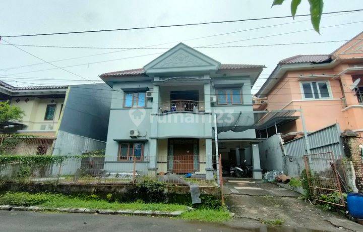 Di jual rumah elit azalea Panakukang 