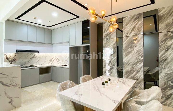 Apartemem Luxury Dengan Private Lift di Senayan Jakarta Selatan