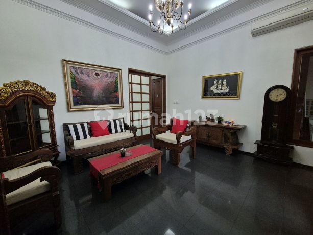 Classic Flood-Free House in Premium Location Wijaya South Jakarta