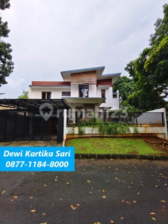 Rumah Asri Cozy Dg Carport 2 Mobil di Menteng Bintaro Sektor 7 Sc-16172