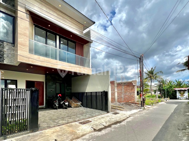 Rumah Baru 2 LT. Dekat Perum Tugu Asri Palagan Jogja Sleman Yogya Rumah Baru 2 LT. Dekat Perum Tugu Asri Palagan Jogja Sleman Yogya