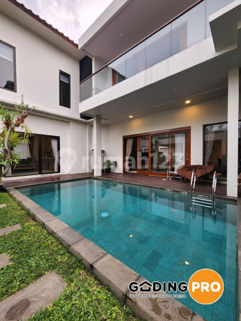 Dijualrumah Mewah dengan Kolam Renang di Pondok Labu Jaksel Dijualrumah Mewah dengan Kolam Renang di Pondok Labu Jaksel