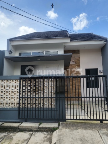 Newly Renovated Ready-to-Live House Near Griya Suradita Cisauk Station Tangerang