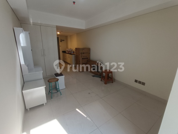 Apartement Studio Jual Full Furnished di Lafayette, Semarang