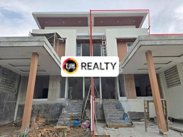 Dijual Rumah di Pine Garden Tiban