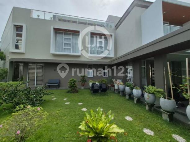 Dijual Rumah Royal Grande 2 Lantai di Batam Centre Dijual Rumah Royal Grande 2 Lantai di Batam Centre