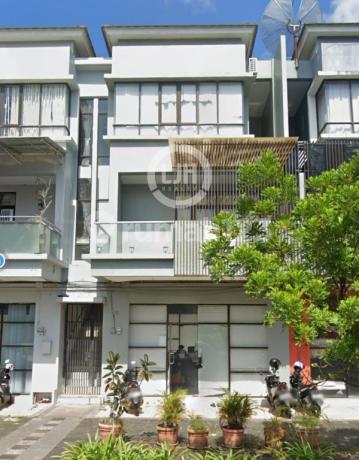 Dijual Rumah di Central Townhouse, Sukajadi 3 Lantai Dijual Rumah di Central Townhouse, Sukajadi 3 Lantai