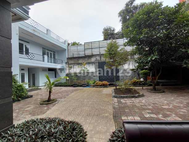 Rumah Mewah Siap Huni di Perumahan Sarijadi Gegerkalong Bandung Rumah Mewah Siap Huni di Perumahan Sarijadi Gegerkalong Bandung