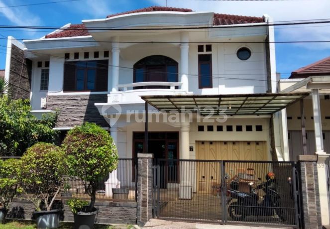Rumah Nyaman Terawat di Batununggal Sentosa