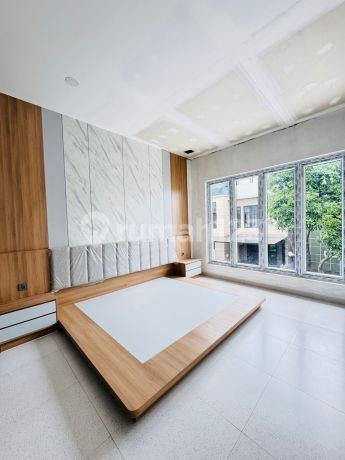 Rumah Metland Puri Jakarta Barat Baru Renov Shm Furnished Uk6x20 