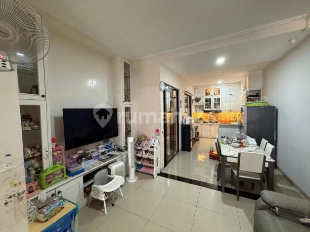 Limited Green Lake City House Size 6x18 SHM 2.5 Floors Semi Furnished