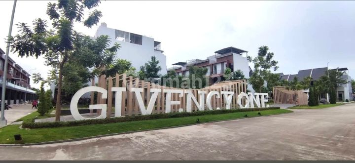 Elite Plot - Givenchy One Complex (Not for Everyone)
