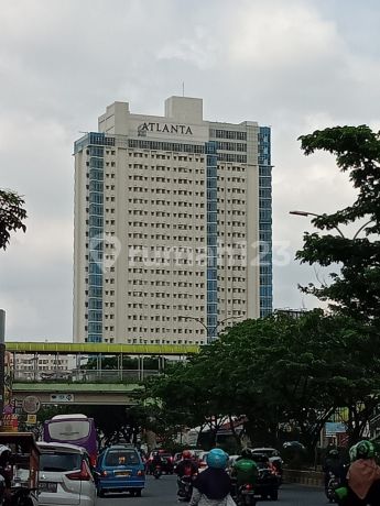 Aprt Atlanta di Pusat kota Depok selangkah ke UI