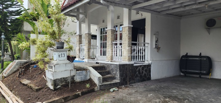 Rumah di Perum Merapi View , Kawasan Elit, Tanah Luas, Dekat Ke Kampus Ugm 