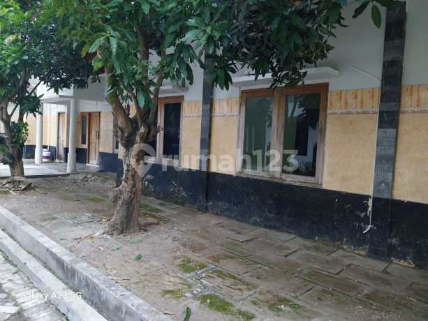 Rumah Luas Di Perum Dalem Teratai Asri, Nyaman Dan Tenang