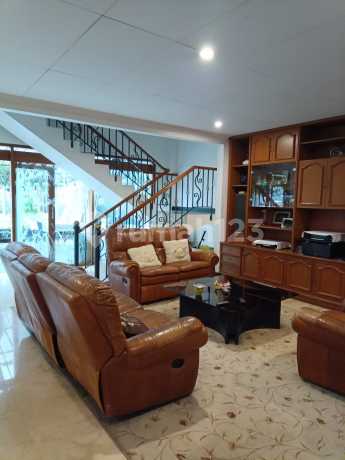 Rumah Nyaman Luas di Budi Asih , Setiabudi Bandung Rumah Nyaman Luas di Budi Asih , Setiabudi Bandung