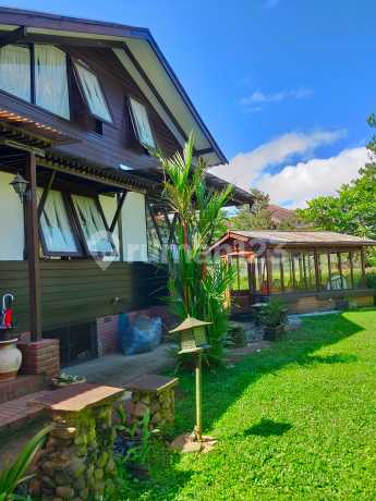Rumah Adem Lingkungan Asri di Graha Puspa , Bandung