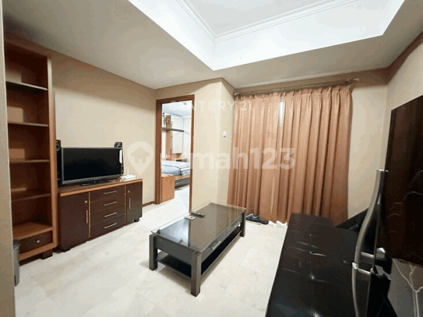 Jual Royal Mediterania Garden 1 Kamar Rapi Dekat Central Park