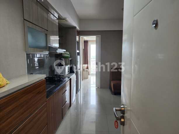 One Bedroom Lantai Rendah Apartemen Breeze