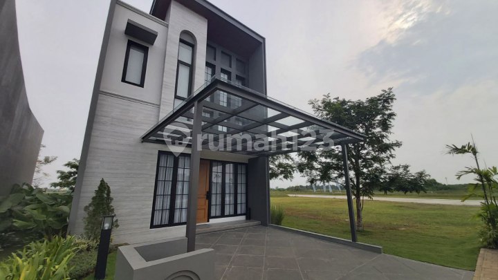 Rumah american clasic 2 lantai mewah berkwalitas digrand duta city bekasi Rumah american clasic 2 lantai mewah berkwalitas digrand duta city bekasi