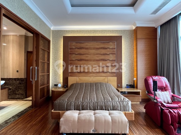 Pacific Place 4 Bedroom Full Furnished Middle Floor Pacific Place 4 Bedroom Full Furnished Middle Floor