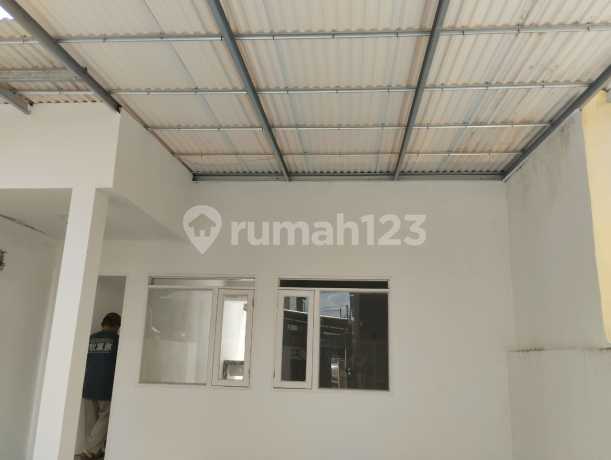 Dijual Rumah Baru di Sayap Taman Kopo Indah Dijual Rumah Baru di Sayap Taman Kopo Indah