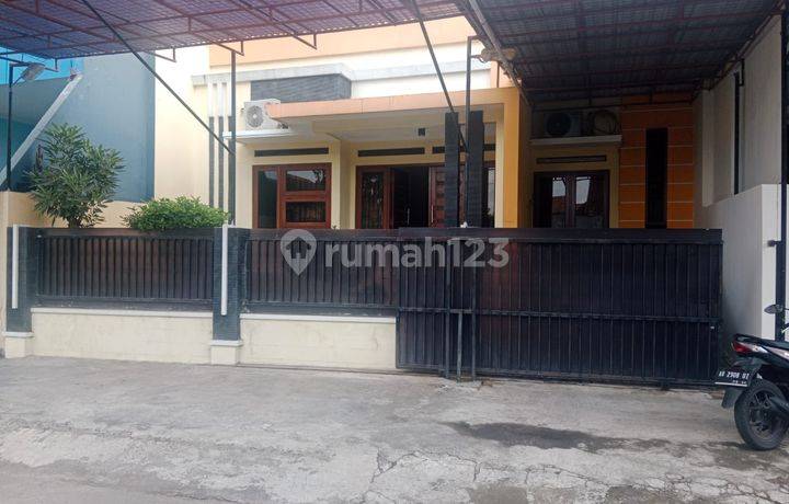Jual Rumah Di Perumahan Perwita Regency Jalan Parangtritis