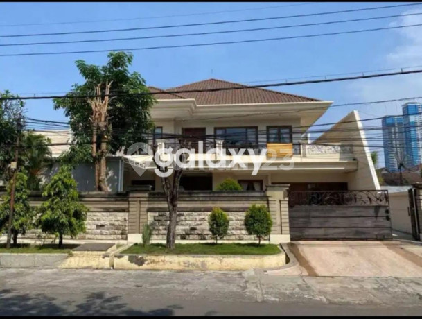 JUAL RUMAH CANTIK TERAWAT DHARMAHUSADA PERMAI BLOK V