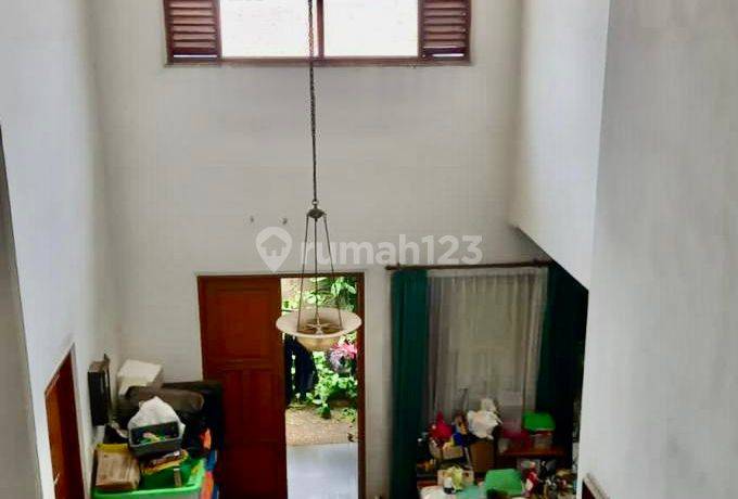 Rumah Di Pejaten Lingkungan Tenang