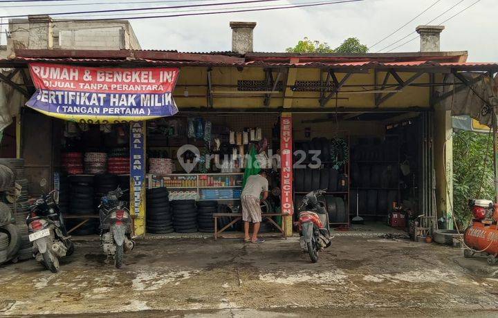 Di Jual Rumah Berikut Alat Bengkel dan Tambal Ban di Jalan Utama Perumahan Kirana Cibitung