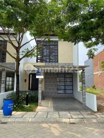 Rumah Rapih 2 Lantai Luas 123 Di Wiladatika Cibubur Jakarta Timur