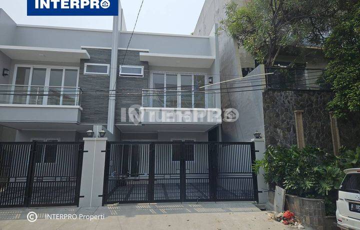Rumah  Minimalis Modern 2 Lantai Duri Kepa Siap Huni