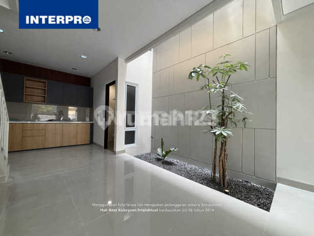 For Sale Modern Minimalist 3-Story House in Duri Kepa