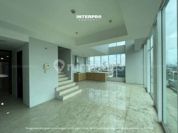 Apartemen 3Br Dijual Satu8 Residence Kedoya Hadap Selatan 201M2 Apartemen 3Br Dijual Satu8 Residence Kedoya Hadap Selatan 201M2