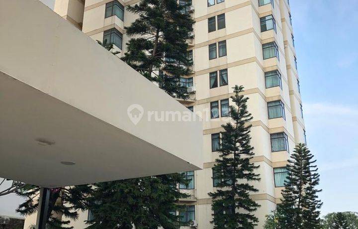 Apartemen nyaman siap huni di Crown Court Executive Condominium