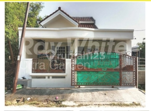 Turun harga Rumah di Taman Mahkota Tangerang Banten