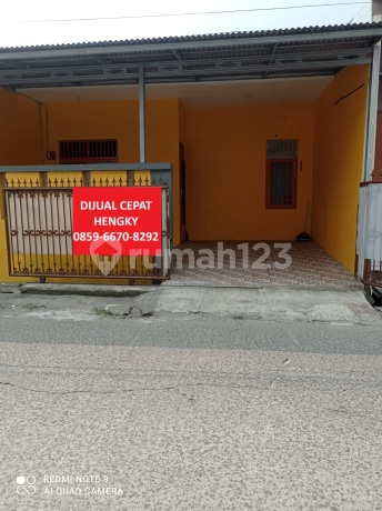 Dijual Cepat (BU) Rumah Baru Renovasi Lokasi Strategis Di Jalan Boulevard Cipondoh Makmur Tangerang Dijual Cepat (BU) Rumah Baru Renovasi Lokasi Strategis Di Jalan Boulevard Cipondoh Makmur Tangerang