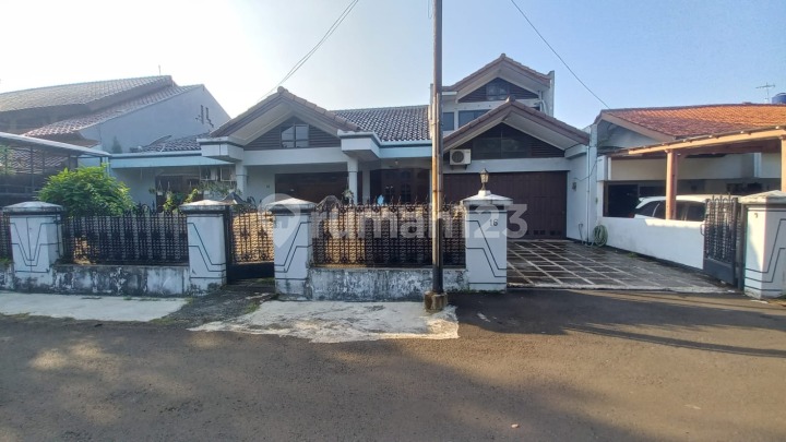DIJUAL RUMAH DI KOMP DOSEN UI, CIREUNDE, CIPUTAT...TANGSEL DIJUAL RUMAH DI KOMP DOSEN UI, CIREUNDE, CIPUTAT...TANGSEL