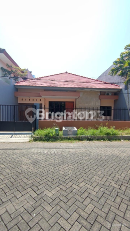 Rumah Bagus Terawat Manyar Tirtomoyo Dekat Manyar Indah, Manyar Kartika, Manyar Jaya, Manyar Tirtoyoso, Manyar Tirtoasri, Manyar Tompotika, Manyar Rejo, Klampis Wisma Mukti