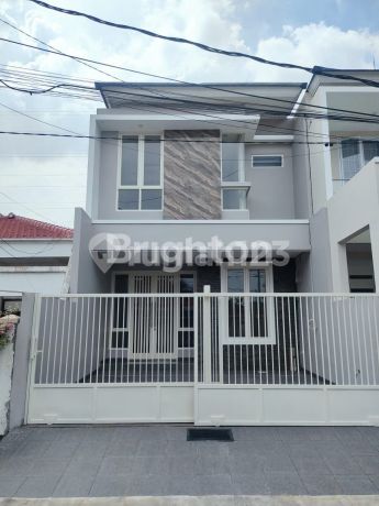 Rumah Baru Gress Manyar Tirtoyoso Dekat Manyar Indah, Manyar Kartika, Manyar Tirtomoyo, Manyar Jaya, Manyar Tirtoasri, Manyar Tompotika, Manyar Rejo, Klampis Wisma Mukti