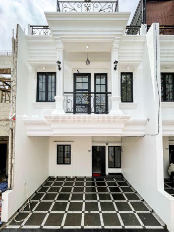 Hunian Cluster 3Lantai Dalam Komplek Strategis Taha Baru Depok