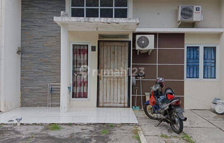 Dijual Rumah Di Paradise Park Residence,lokasi Bagus,harga Nego.
