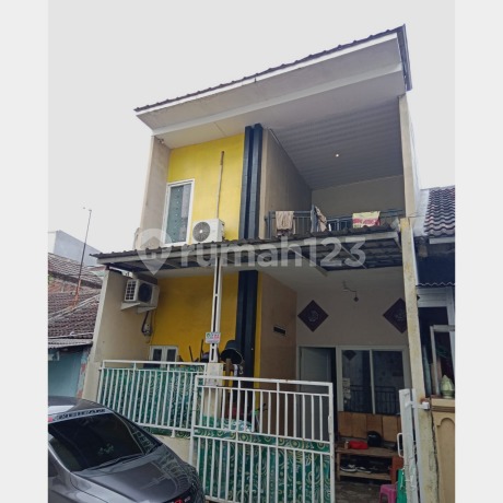 House for Sale at Total Persada Raya Housing Complex, Tangerang City