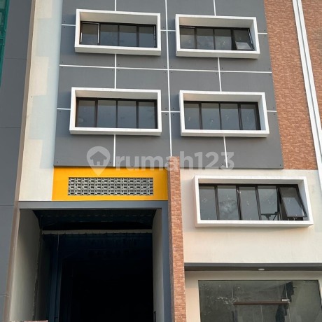 Gudang Baru di Era Prima Daan Mogot. Lokasi Strategis