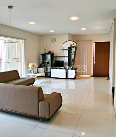 Rumah Minimalis Homy Dengan Taman Hijau Asri Siap Huni Di Sukahaji Permai Bandung Rumah Minimalis Homy Dengan Taman Hijau Asri Siap Huni Di Sukahaji Permai Bandung